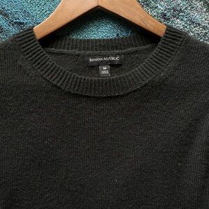 Banana Republic Merino Crew Neck Sweater
